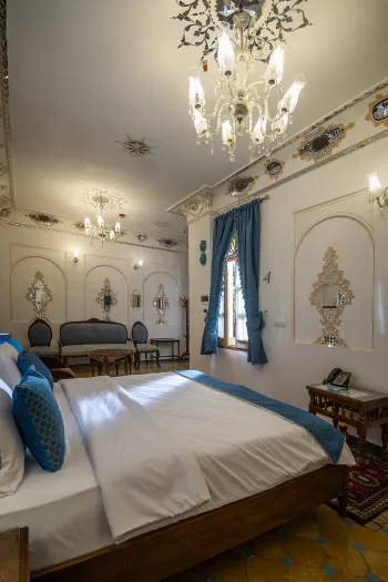 هتل قصر منشی اصفهان - اتاق 2 تخته (1 تخت 2 نفره)