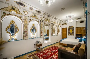 هتل قصر منشی اصفهان - اتاق 2 تخته (1 تخت 2 نفره)