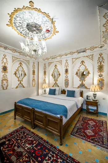 هتل قصر منشی اصفهان - اتاق 2 تخته (1 تخت 2 نفره)