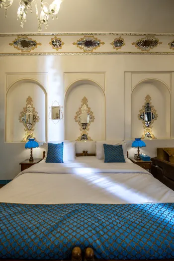 هتل قصر منشی اصفهان - اتاق 2 تخته (1 تخت 2 نفره)