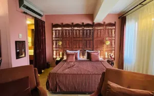 هتل آپارتمان چهل پنجره اصفهان - اتاق 2 تخته (1 تخت 2 نفره)