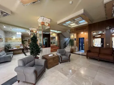 هتل آپارتمان قصر اصفهان - لابی 