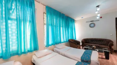 هتل سرای اردیبهشت اصفهان - اتاق 3 تخته (3 تخت 1 نفره)