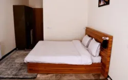 هتل قصر یازده شیراز - اتاق 2 تخته (1 تخت 2 نفره)