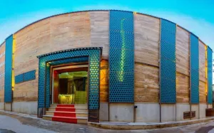 هتل ریتون شیراز - نمای بیرونی 