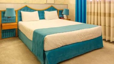 هتل پارک سعدی شیراز - اتاق 2 تخته (1 تخت 2 نفره)