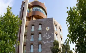 هتل رویال شیراز - نمای بیرونی