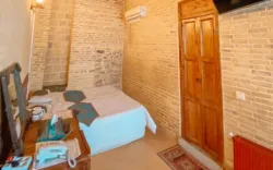 اقامتگاه سنتی فروغ مهر شیراز - نمای اتاق 