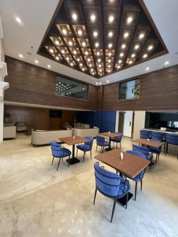 هتل آپارتمان مناجات مشهد - کافی شاپ