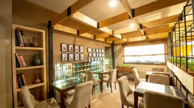 هتل رودکی شیراز - کافی شاپ