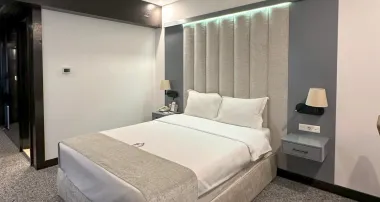 هتل بزرگ چمران شیراز - اتاق 2 تخته (1 تخت 2 نفره)