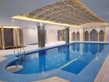 هتل امپراطور مشهد - استخر