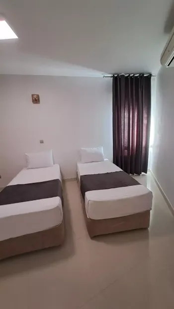 هتل آپارتمان لوتوس پارسیان مشهد - اتاق 2 تخته (2 تخت 1 نفره)