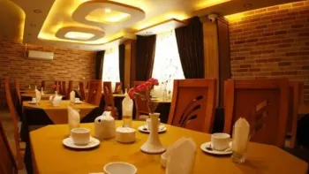 هتل نصیرالملک شیراز - رستوران