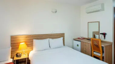 هتل نصیرالملک شیراز - اتاق 2 تخته (1 تخت 2 نفره)