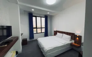 هتل آزادی قشم - اتاق 2 تخته (1 تخت 2 نفره)