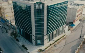 هتل آوینا قشم - نمای بیرونی 