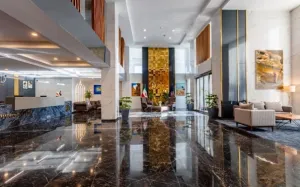 هتل آوینا قشم - لابی 