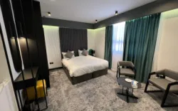 هتل آراکتا قشم - اتاق 2 تخته (1 تخت 2  نفره)