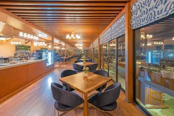 هتل قصرالضیافه مشهد - کافی شاپ