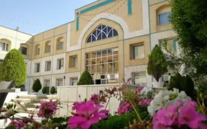 هتل قصرالضیافه مشهد - نمای بیرونی 