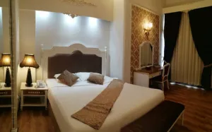 هتل قصرالضیافه مشهد - اتاق 2 تخته (1 تخت 2 نفره)