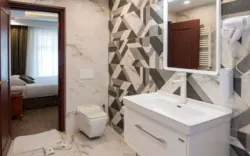 هتل قصرالضیافه مشهد - سرویس بهداشتی و حمام