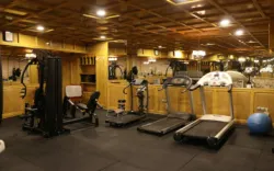 هتل گلدن پالاس مشهد - مجموعه ورزشی 