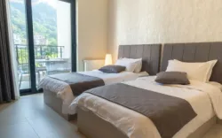 هتل بام رامسر - اتاق 2 تخته (2 تخت 1 نفره)