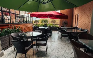 هتل آپارتمان ترنج متین رامسر - کافی شاپ