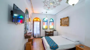 هتل سنتی طلوع خورشید اصفهان - اتاق 2 تخته (1 تخت 2 نفره)