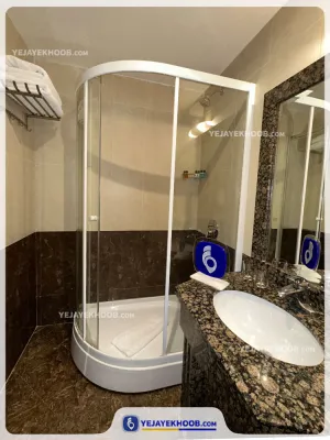 هتل بین المللی اسپیناس بلوار تهران - حمام