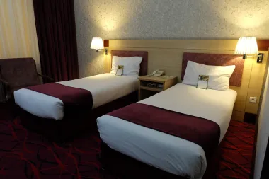 هتل پارسیان کوثر تهران - اتاق 2 تخته (2 تخت 1 نفره)