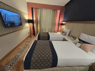 هتل پارسیان کوثر تهران - اتاق 2 تخته (2 تخت 1 نفره)