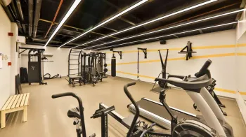 هتل آتانا تهران - سالن ورزشی