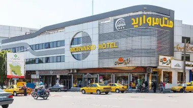 هتل مروارید تهران - نمای بیرونی