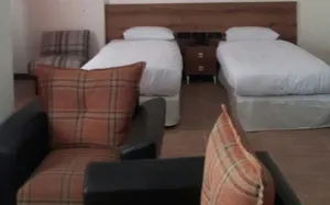 هتل نادری نو تهران - اتاق 2 تخته (2 تخت 1 نفره)