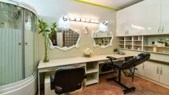 هتل بین المللی قصر مشهد - امکانات هتل ( آرایشگاه )