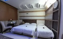 هتل گل گندم مشهد - اتاق 3 تخته (1 تخت 2 نفره و 1 تخت 1 نفره)