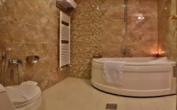 هتل هما 2 مشهد - سرویس بهداشتی و حمام 