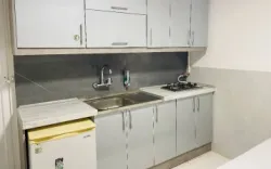 مسافرخانه یارزمان مشهد - آشپزخانه