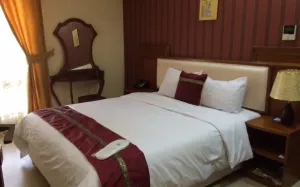 هتل تاوریژ تهران - اتاق 2 تخته (1 تخت 2 نفره)