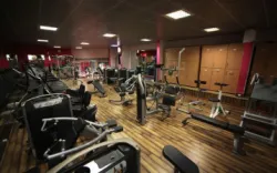 هتل ارم تهران - مجموعه ورزشی