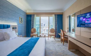 هتل بین المللی پارسیان استقلال تهران - اتاق 2 تخته (1 تخت 2 نفره)