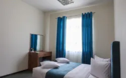 هتل آپارتمان آستانه شیراز - اتاق 2 تخته (1 تخت 2 نفره)