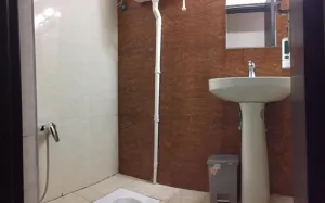 هتل آپارتمان آستانه شیراز - سرویس بهداشتی 