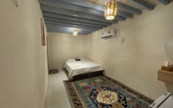 اقامتگاه بومگردی گل ابریشم قشم - اتاق 2 تخته (1 تخت 2 نفره)