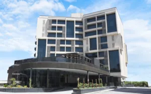 هتل سیزنز اصفهان - نمای بیرونی 