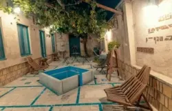 هتل منزل یزدان اصفهان - نمای محوطه
