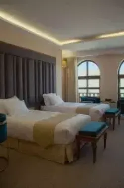 هتل رز شیراز - اتاق 2 تخته (2 تخت 1 نفره)